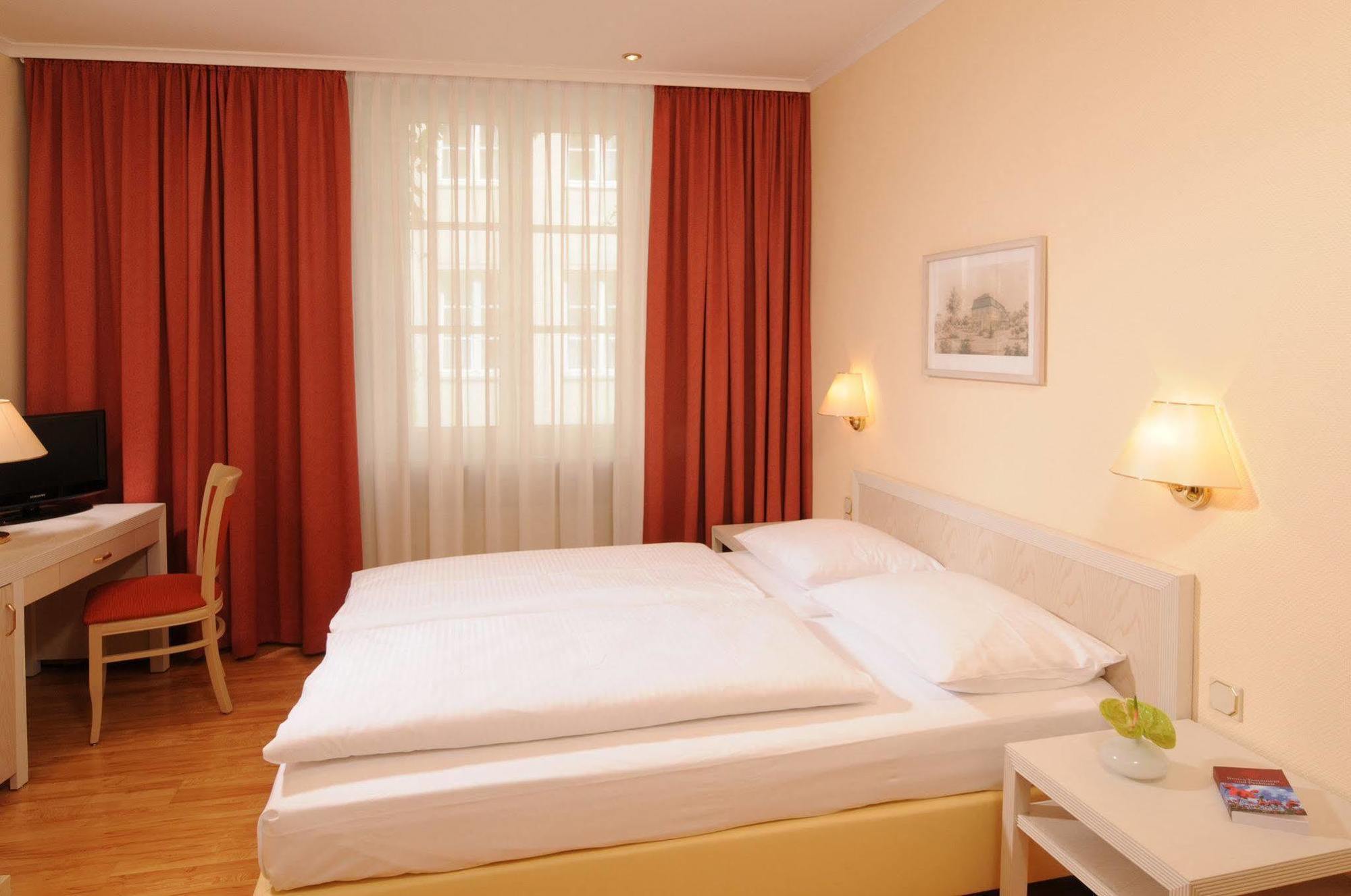Hotel Albrechtshof 3*